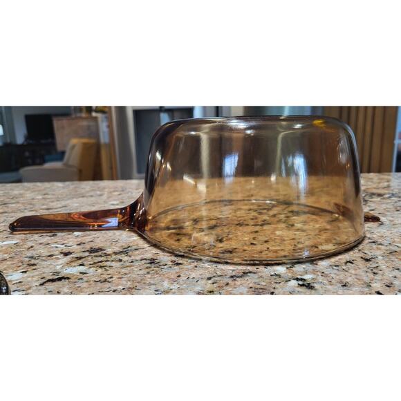 VTG Corning Ware Vision Amber Glass Cookware 2.5 Liter Sauce Pan & Lid - Picture 7 of 12